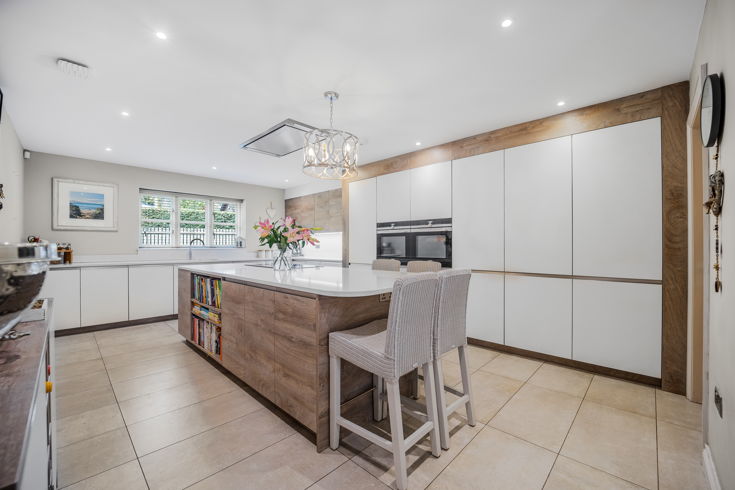 Wide interior property photograph